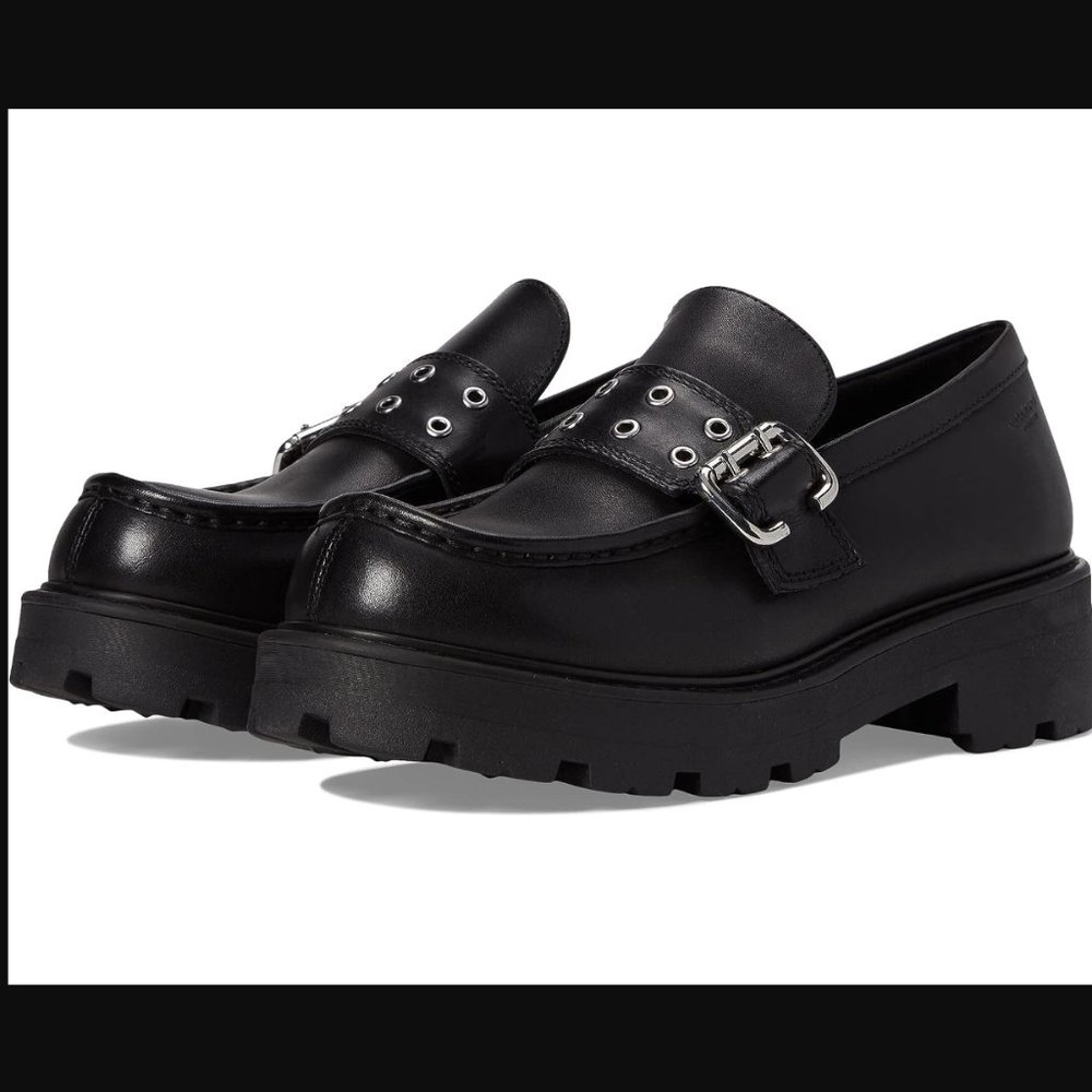 Vagabond Cosmo 2.0 Black Loafers Studded NWOT Size 41 JB